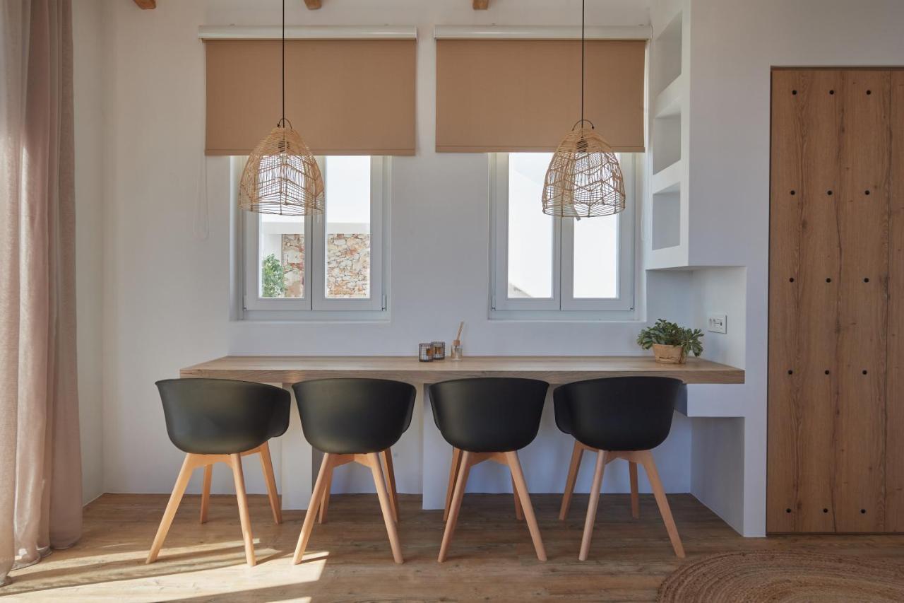 Casa Mardiva Terra Lägenhet Páros Exteriör bild