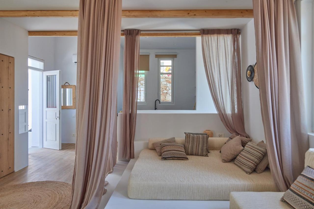Casa Mardiva Terra Lägenhet Páros Exteriör bild